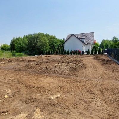 Prace przy trawniku w sosnowcu